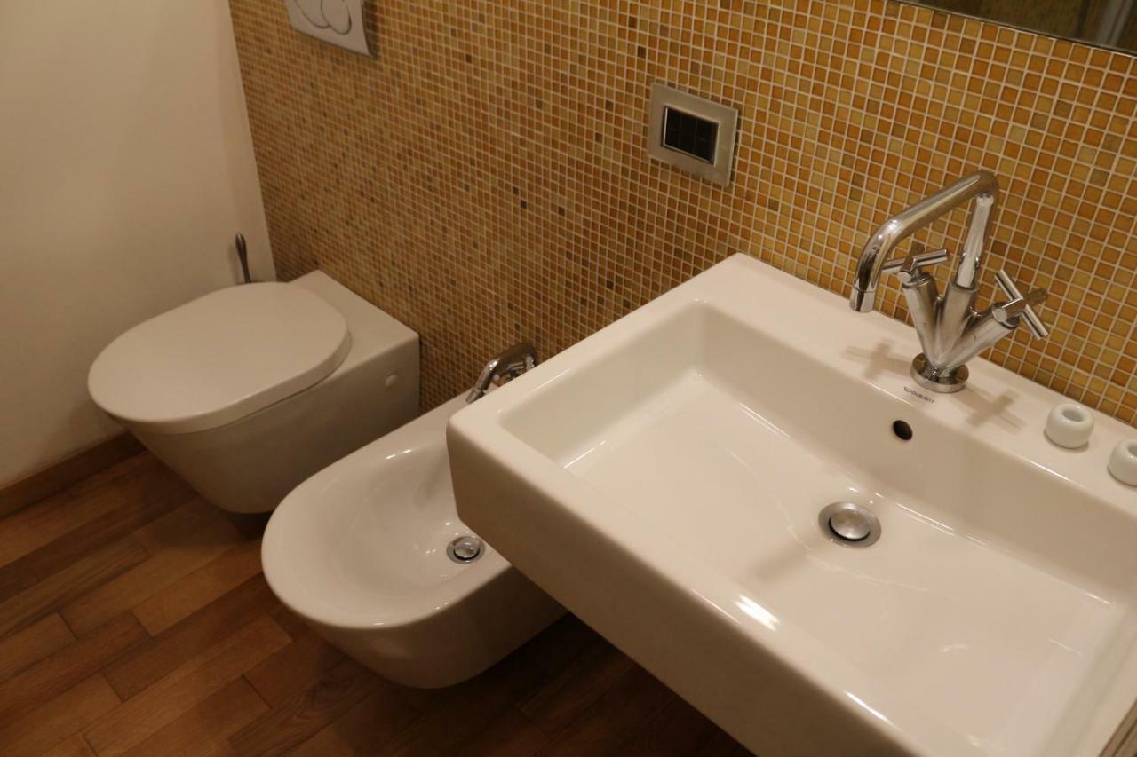 Le Bb Apartment บารี ภายนอก รูปภาพ