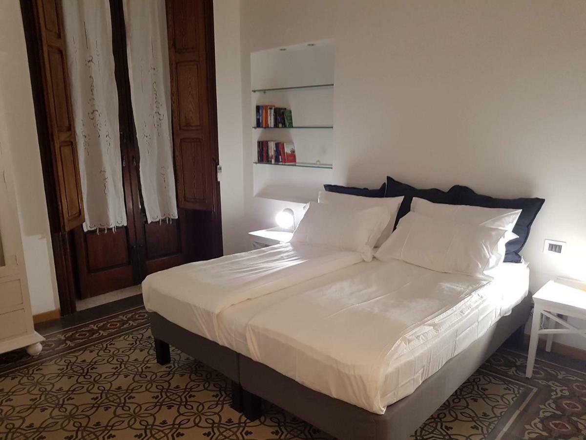 Le Bb Apartment บารี ภายนอก รูปภาพ